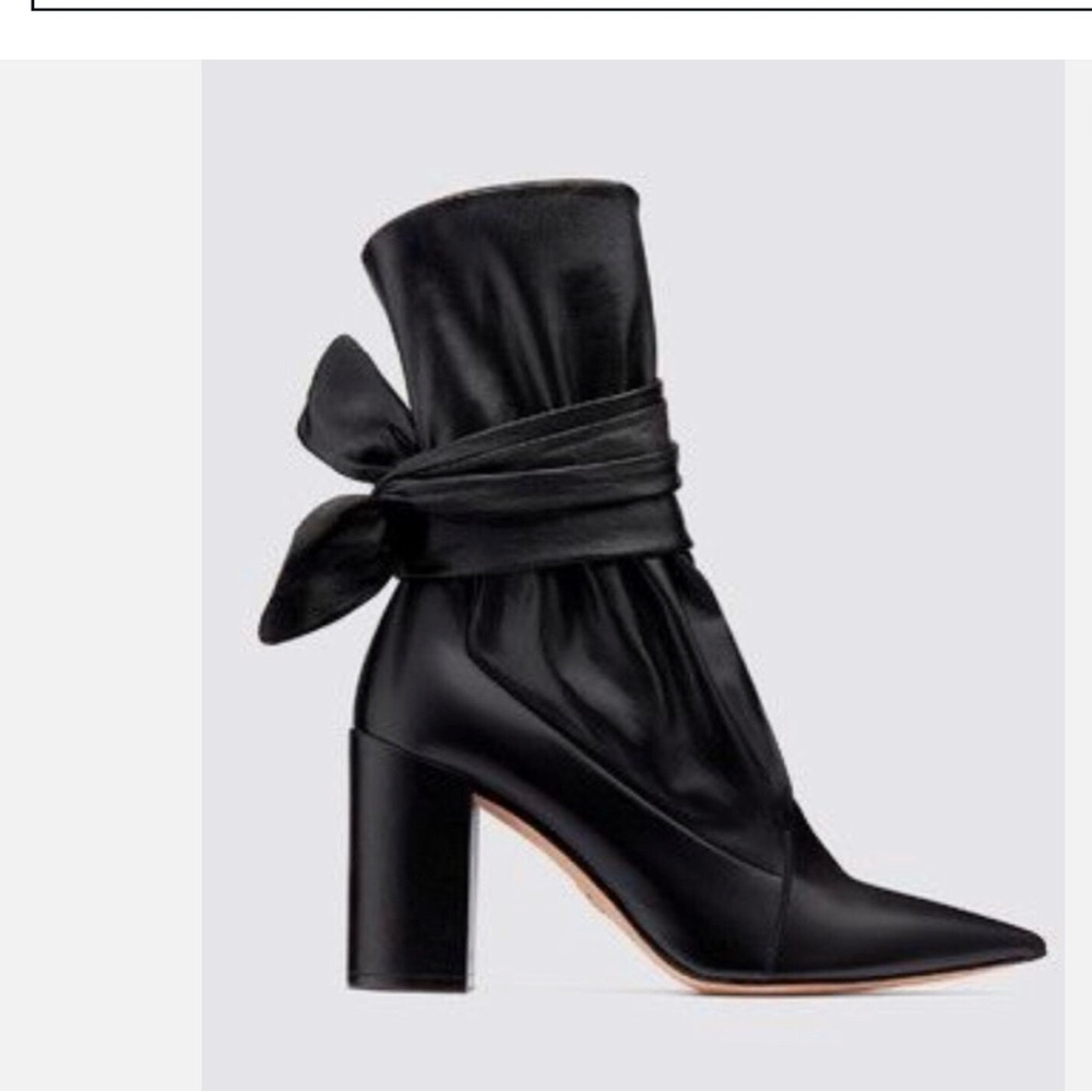 DIOR HUGGY LAMBSKIN BLACK BOOTS Size 39.5 Good Condition - Picture 2 of 7